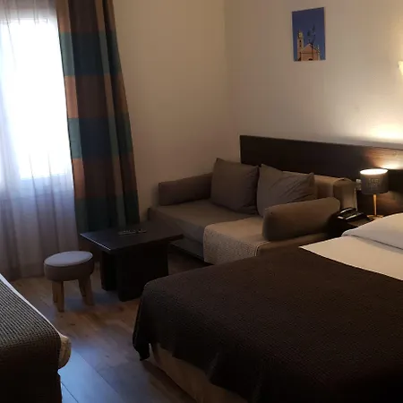 מלון San Carlu Citadelle 4*